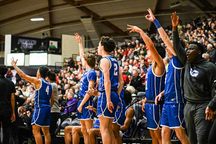 Lincoln Gresham 6A Oregon boys basketball quarterfinal Naji Saker -57